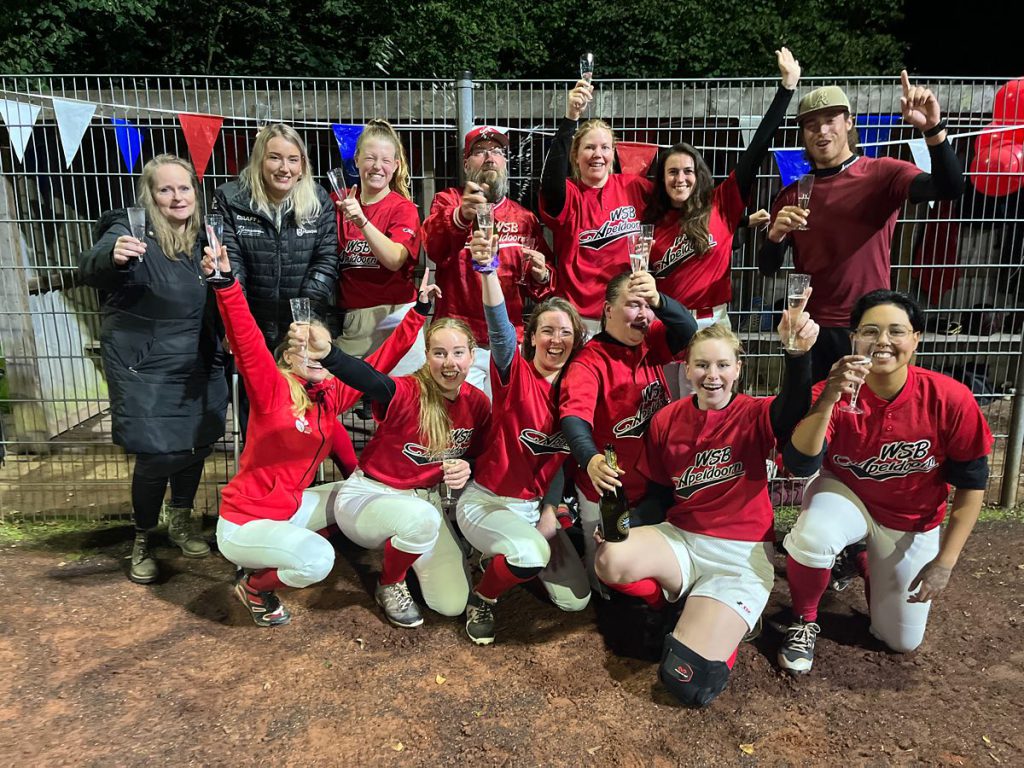 Softbal Dames 1 Kampioen 4e klasse Poule C